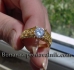 Позлатен дамски пръстен с бял сапфир (нов)