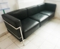 Луксозен диван за кабинет на психолог